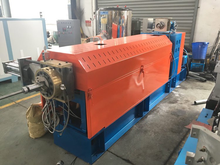 Single-Screw-Extruder.jpg