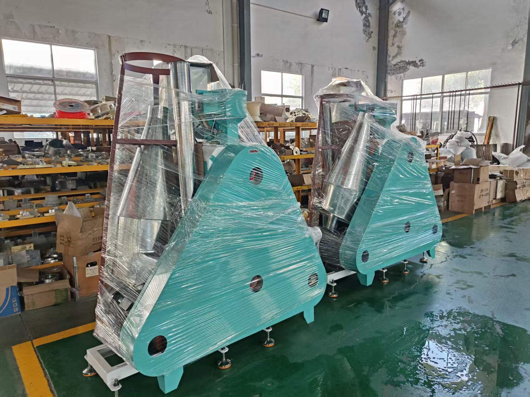 Полировальная машина для цветных мастербатчей